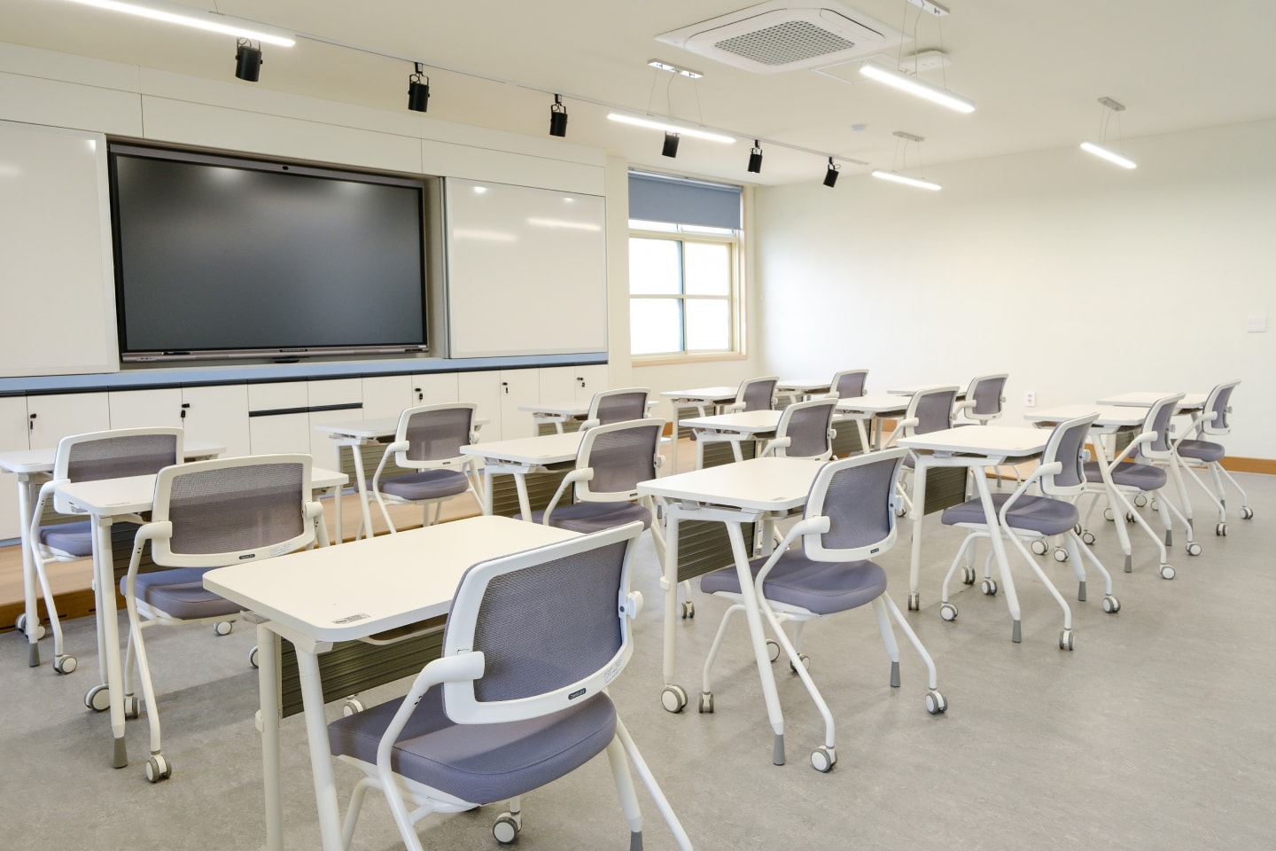 무룡고 교과교실 - Interior Detail